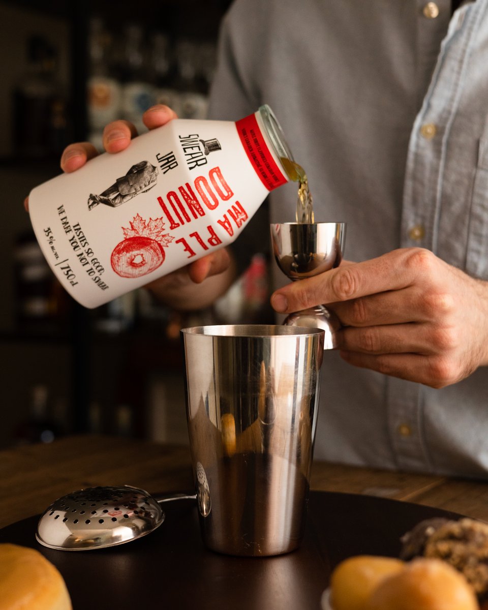 Swear Jar Maple Donut Whiskey hits with caramel sweetness, peppery spice, and smooth Canadian charm. Neat, on ice, or however you swear by it, this bottle brings the heat 🔥🍁

Available <a href="/theNSLC/">NSLC</a> &amp; ANBL
.
.
.
#swearjar #swearjarwhisky #innovativebeverages #whisky #canadian