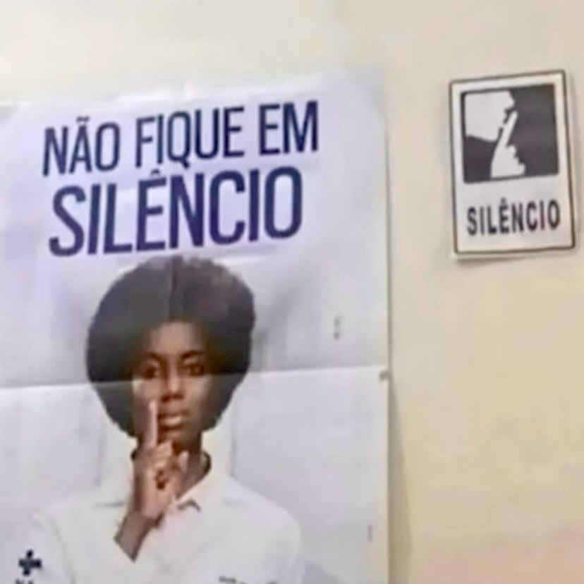 Anuncioestranho's tweet photo. https://t.co/cYA9h3K4EQ