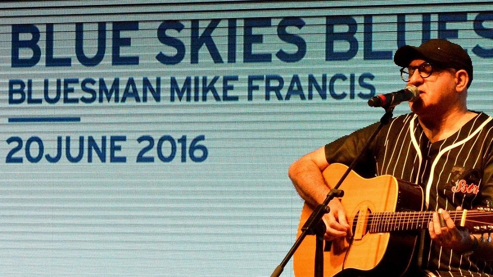 Bluesman Mike Francis - NEW ERA BLUES π (@bluesmanmikef) on Twitter photo <a href="/IanProwse/">Ian Prowse</a> <a href="/MandSBankArena/">M&S Bank Arena Liverpool</a> <a href="/IanByrneMP/">lan Byrne MP</a> <a href="/danielnicolson/">Daniel Nicolson</a> Looks really amazing Ian & seen some clips. Small world scenario the highly talented <a href="/Nickotaegui/">Nicholas Otaegui</a> was my soundman for June 2016 #BlueSkiesBlues #IFB2016 gig at <a href="/yourECL/">Exhibition Centre Liverpool</a> #Liverpool - Day tragically blighted by murder of Jo Cox
#SaveOurNHS #MentalHealth Matters
#MerseyHour
#lions <a href="/IanProwse/">Ian Prowse</a> <a href="/MandSBankArena/">M&S Bank Arena Liverpool</a> <a href="/IanByrneMP/">lan Byrne MP</a> <a href="/danielnicolson/">Daniel Nicolson</a> Looks really amazing Ian & seen some clips. Small world scenario the highly talented <a href="/Nickotaegui/">Nicholas Otaegui</a> was my soundman for June 2016 #BlueSkiesBlues #IFB2016 gig at <a href="/yourECL/">Exhibition Centre Liverpool</a> #Liverpool - Day tragically blighted by murder of Jo Cox
#SaveOurNHS #MentalHealth Matters
#MerseyHour
#lions