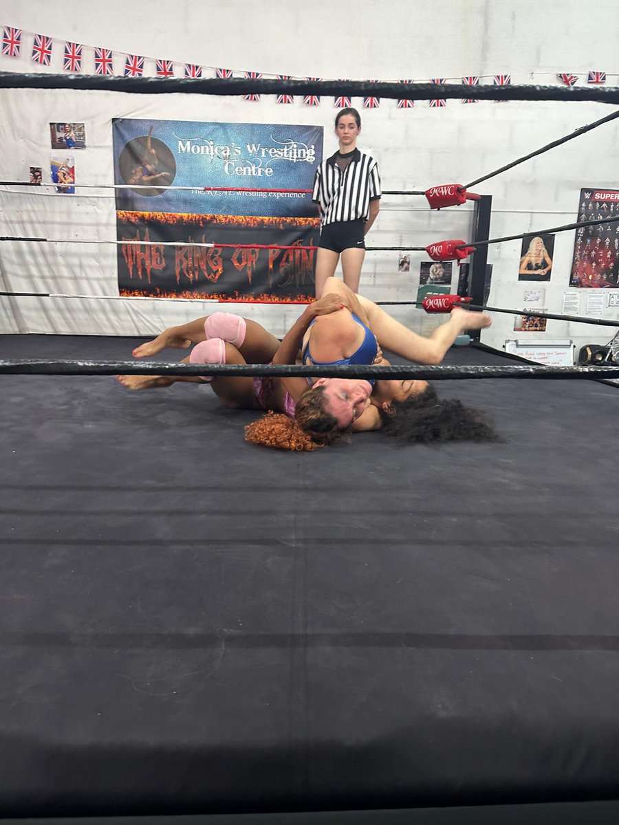 We got it going on today baby <a href="/sabrinajadex/">Sabrina Jade💋✨18+</a> v <a href="/MissBellaluxx/">Bellaluxxofficial</a>  💪😘