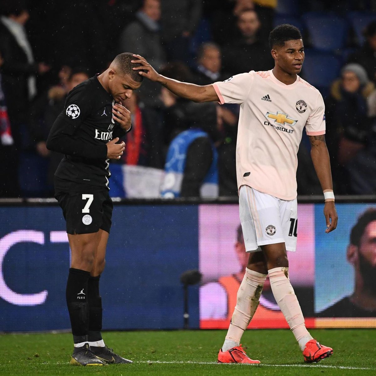 Don't run we're coming back to reload it <a href="/KMbappe/">Kylian Mbappé</a>