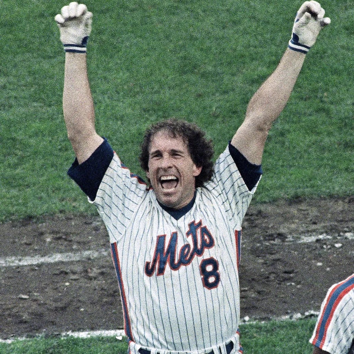 SideRetiredPod's tweet image. Question of the Day: Following David Wright’s #Mets #5 jersey retirement today, who will be the next Mets retired number?