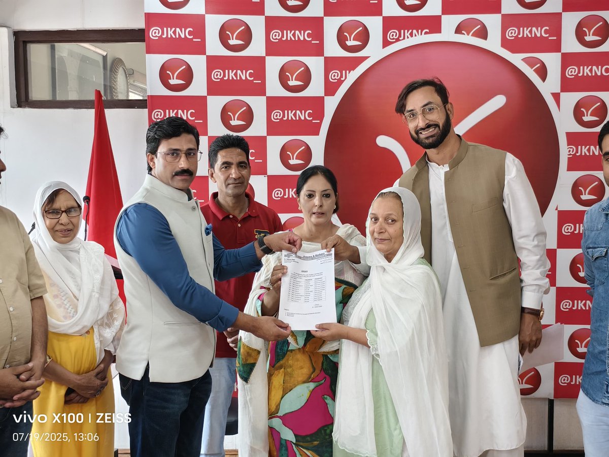 Er Sabiya Qadri (@sabiya_qadri) on Twitter photo Today Provincial President WW Er Sabiya Qadri Appointed Women’s Wing Office Bearers Of Lal Chowk Constituency In Presence Of MLA Lal Chowk <a href="/ahsanpardesi/">Ahsan Pardesi</a>. Provincial Secretary Youth <a href="/SheikhOvais18/">Sheikh Ovaise</a> , BP Lal Chowk Hilal Ahmad Parray & <a href="/BhatNisar03/">Bhat Nisar</a> Were Also Present. Today Provincial President WW Er Sabiya Qadri Appointed Women’s Wing Office Bearers Of Lal Chowk Constituency In Presence Of MLA Lal Chowk <a href="/ahsanpardesi/">Ahsan Pardesi</a>. Provincial Secretary Youth <a href="/SheikhOvais18/">Sheikh Ovaise</a> , BP Lal Chowk Hilal Ahmad Parray & <a href="/BhatNisar03/">Bhat Nisar</a> Were Also Present.