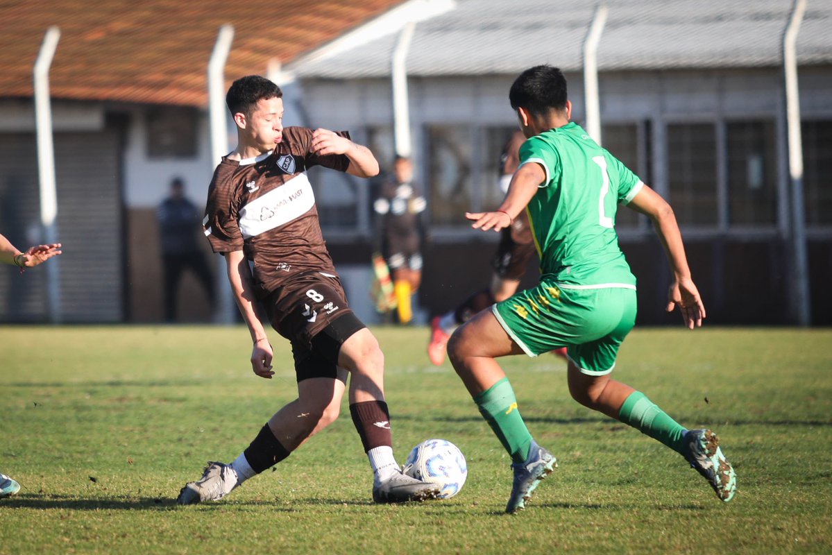 inferiorescap's tweet image. #JuvenilesLPF #CuartaDivisión
🔛 Final
✅ ¡Victoria Calamar🦑! Fue 3-2 🆚 Aldosivi.
⚽️ Jonathan Ledesma x2 y Luca Ramírez
#SiemprePlatense🤎