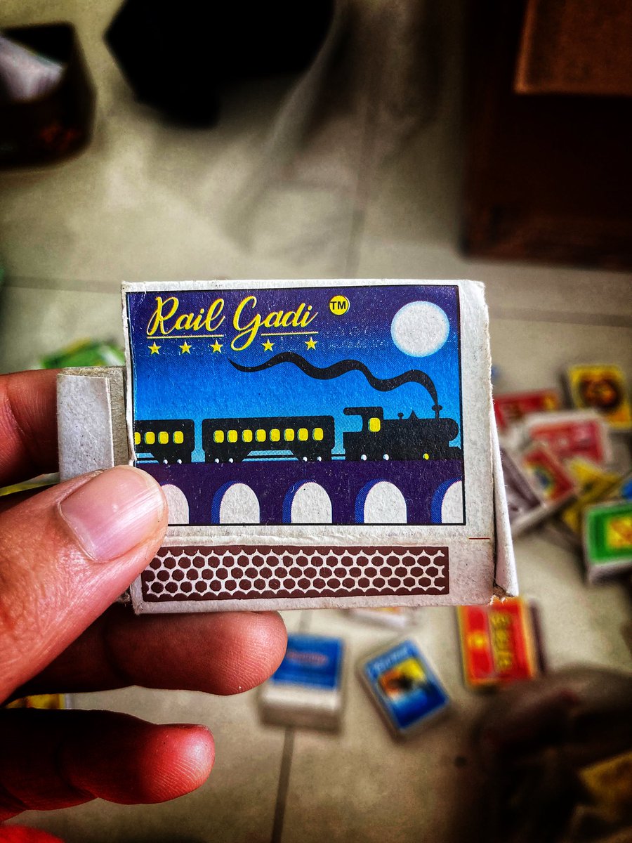 goodgrape3's tweet photo. Glimpses from my matchbox collection which comprises of 200+ of these colourful lil boxes from 10+ Indian states - Rajasthan, Sikkim, Jharkhand, Goa, Assam, Tamil Nadu, etc! Matchboxes have held deep aesthetic value in India, being a tiny canvas for quintessential desi imageries. https://t.co/SMZHZY388Z