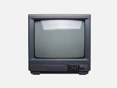 idonotbleed's tweet image. imagine shwackin it to vhs porn on one of these
