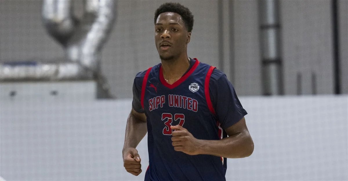 BJenkins247's tweet image. After two days in Bryan, @247Sports highlights the projected list-cut timelines for the top rising senior recruits on the Puma Pro16 Circuit, along with insight into which schools may make the cut.
𝐕𝐈𝐏 247sports.com/college/basket…