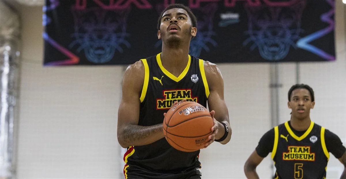 BJenkins247's tweet image. After two days in Bryan, @247Sports highlights the projected list-cut timelines for the top rising senior recruits on the Puma Pro16 Circuit, along with insight into which schools may make the cut.
𝐕𝐈𝐏 247sports.com/college/basket…