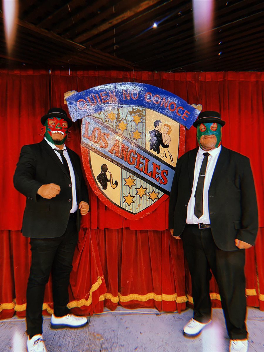 Amigos: nos vemos en el Salón Los Ángeles para celebrar ochenta y ocho años de historia… será una noche para recordar.

Nostros ya nos estamos preparando…