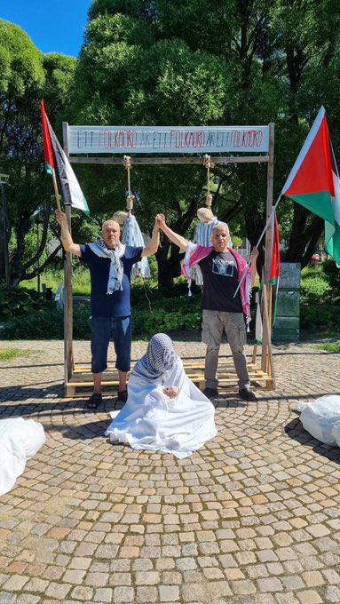 ARCHERatHouse88's tweet image. Two dolls dressed in concentration camp uniforms were hanged with nooses at a pro-Palestinian rally in Umeå, Sweden this week.
This incident is not isolated but follows a pattern of extremism and antisemitism and it needs to be condemned and addressed.
#zerotolerance for…