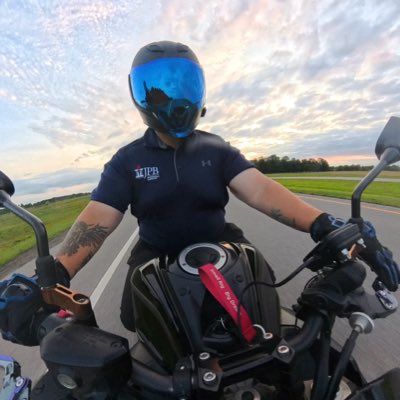 remthompsonRTMS's tweet photo. #NewProfilePic https://t.co/jwaX7L6Wao