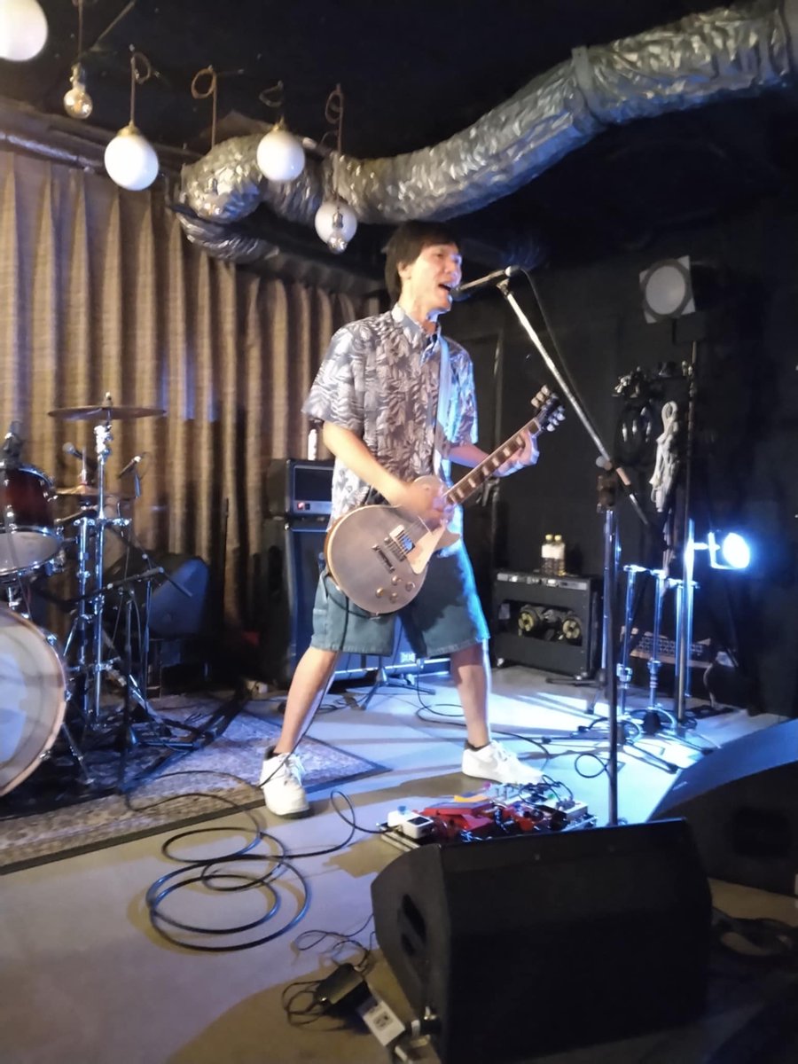 rhingoapple's tweet image. BLUE STRAIGHT
kingo(guitar&Vo)
Colar(B&Vo)
kiri(Dr)
It was fun! Thank you!