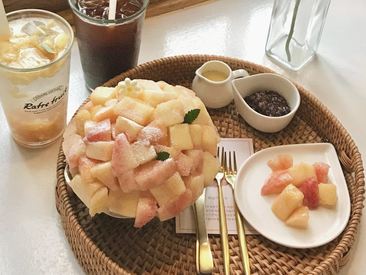 thisizzthat's tweet image. 여름의 서촌을 사랑함