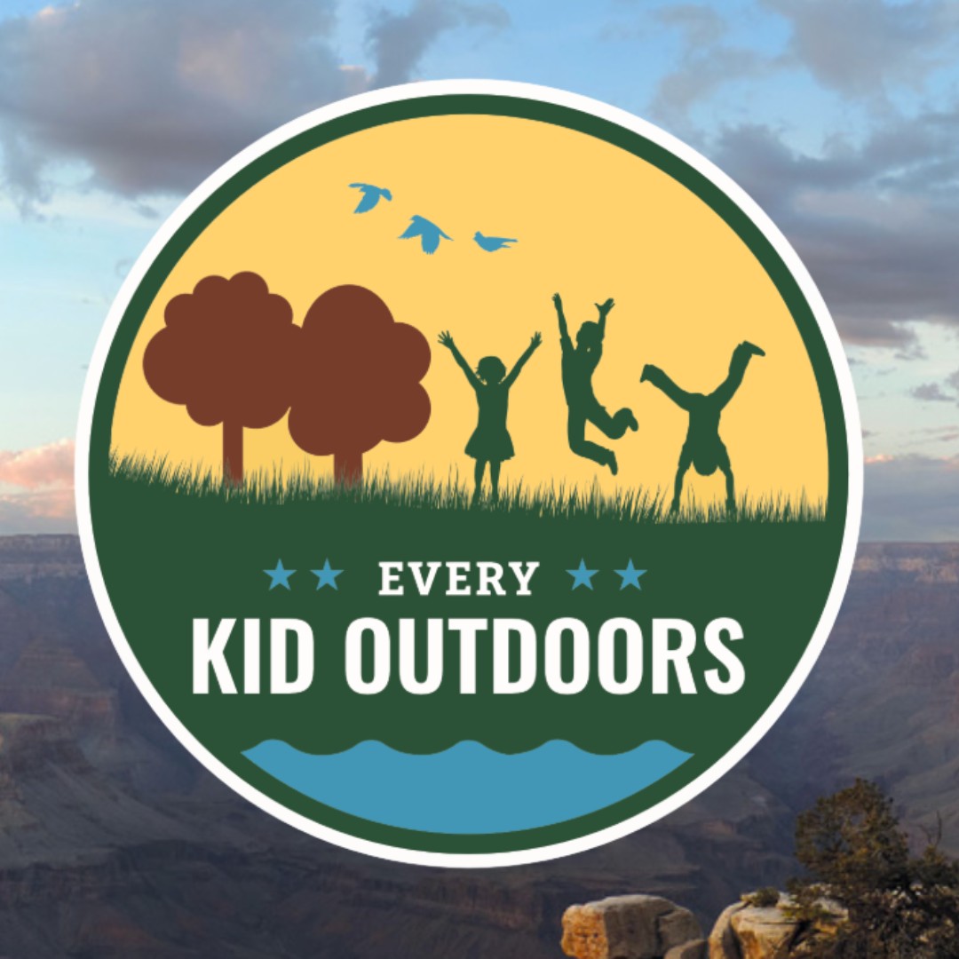 usedgov's tweet image. Attention fourth grade students & parents!
@NatlParkService's "Every Kid Outdoors" program provides free access to 4th graders at national parks, lands, and waters across the United States.
Sign up today! everykidoutdoors.gov.
#SummerLearning #ParksAndRecreationMonth