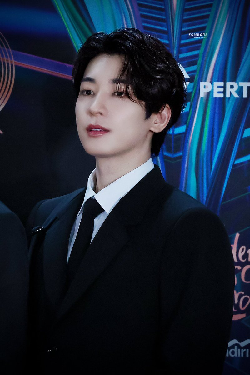 와 안경 유무 진짜 미쳣나 ㅋㅋ