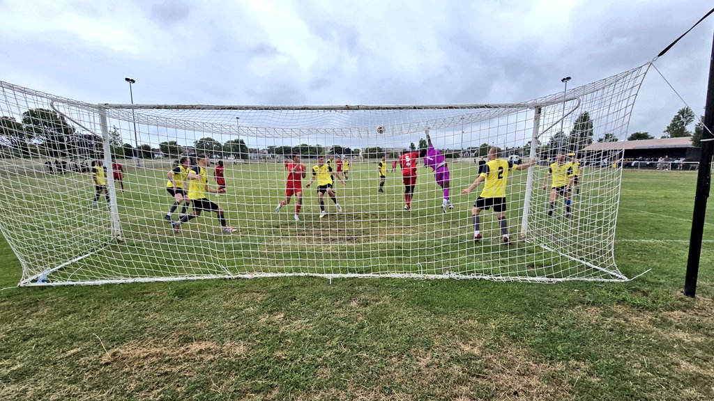 paul_gtastic's tweet image. Saturday 19 July 2025
Southchurch Park, Southend-on-Sea
Pre-season Friendly
Southend Manor 0-5 White Ensign
Att: 55 | Free entry | No prog.
