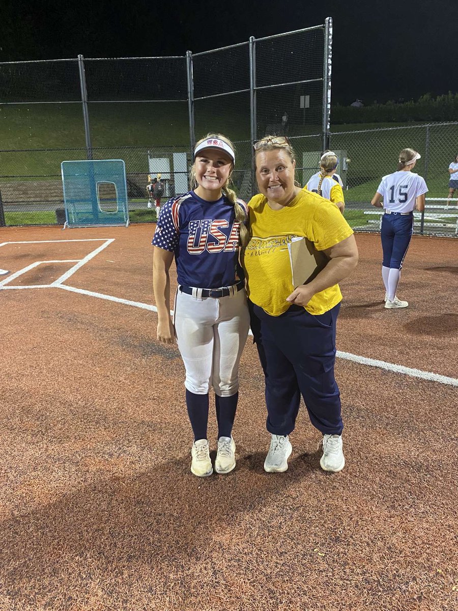 LangstonC2027's tweet image. Had such an amazing time at the @ETSUSoftball camp! Thank you to all these amazing coaches @CoachmilliSB, @RickWagnerr, and @BillWag85041744. I really enjoyed getting to work with all of you and learn new skills to help advance my game!