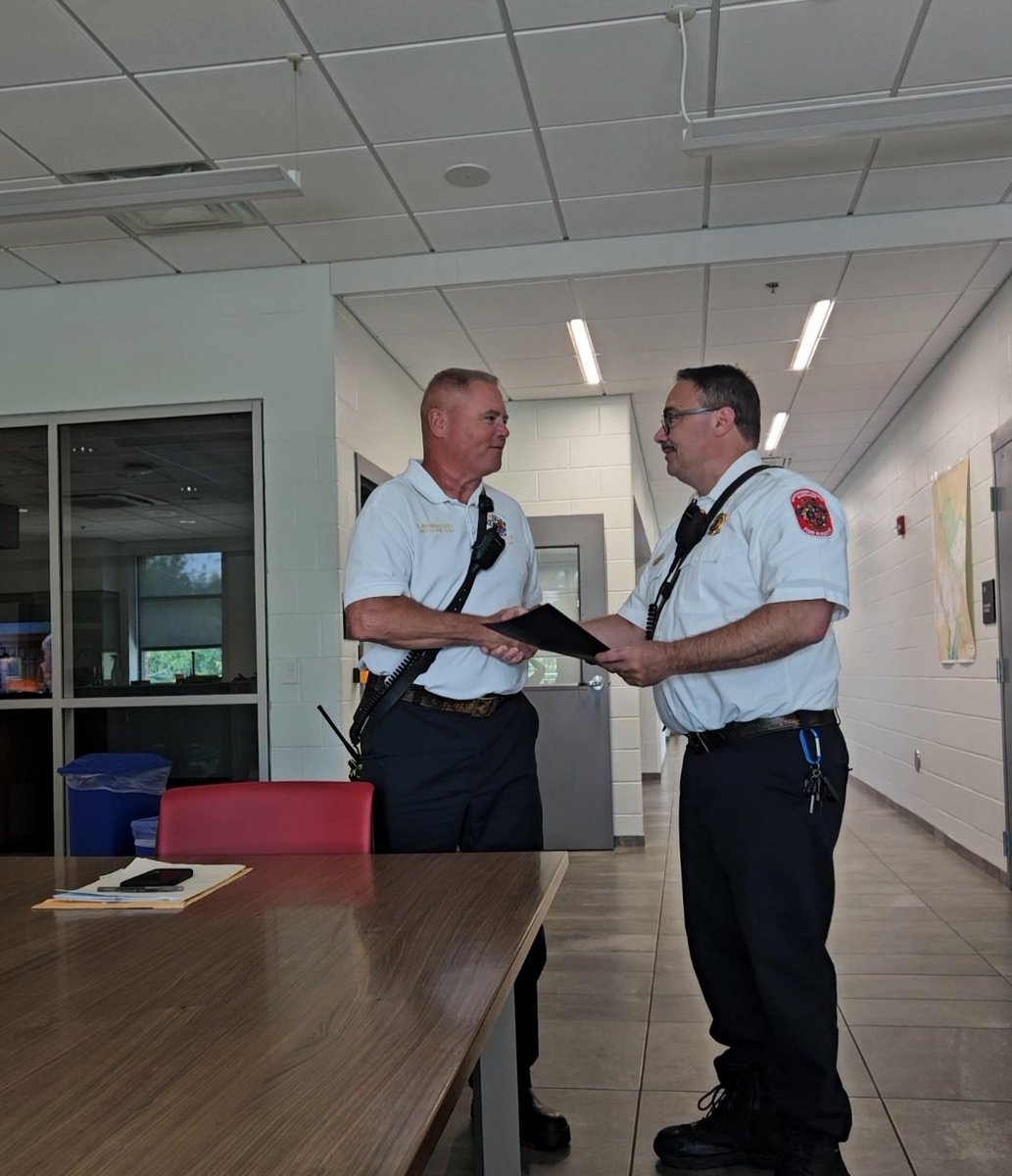 DavidPazos15's tweet image. Congratulations to Battalion Chief John Eric Ramacciotti on his completed 36yrs of service in @mcfrs. He was hired in 8/1989 and has been assigned to many stations and specialties in the Department. Congrats Eric. @mcfrsPIO