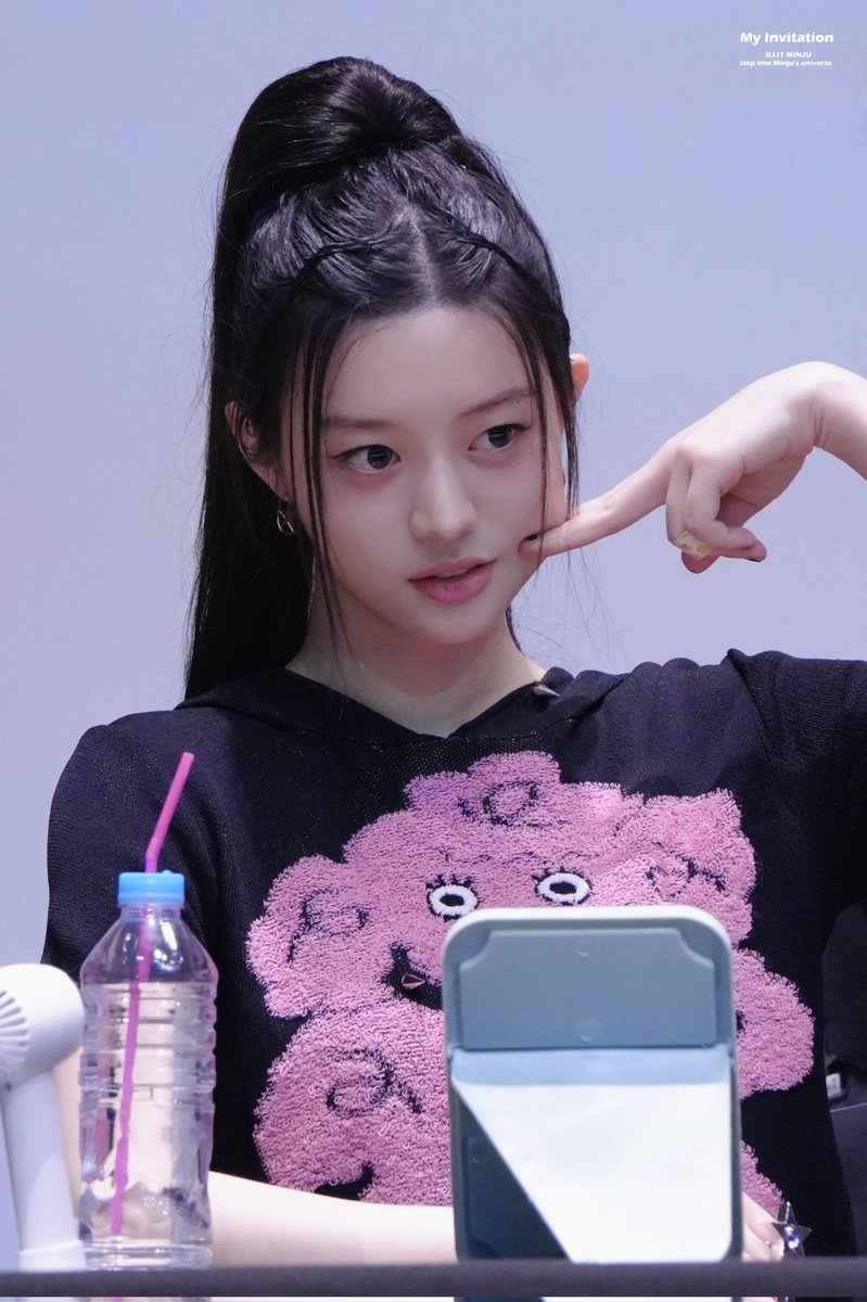 ⩩ ⸒ 박민주 ! ଓ tweet media