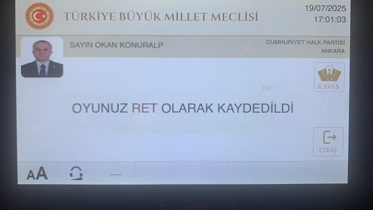 okonuralp's tweet image. Zeytinliklerimiz, köylerimiz ve ormanlarımız için oylarımız “RET…”
AKP ve MHP Bloğu ise açgözlü üç şirket için hazırlanmış talan ve rant yasasına “Evet…” dedi.