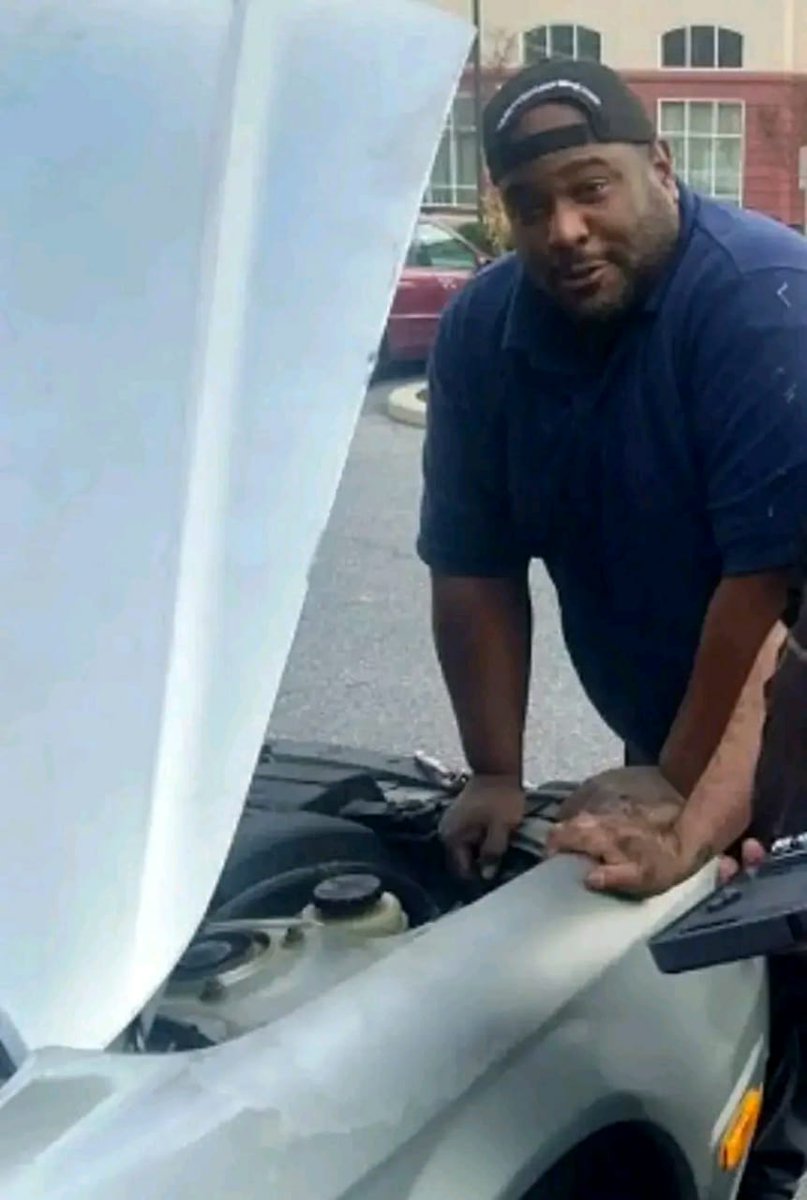 fopminui's tweet image. Amanda Fessler’s young daughter had just had brain surgery, and she was driving her and other family members home from the hospital. Suddenly, the car broke down in the middle of the 2-hour trip. She got off the highway and a tow truck driver was nice enough the get Amanda and…