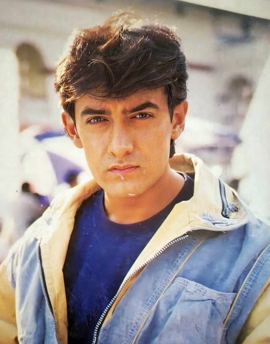 AamirsABD's tweet image. Put the hatred aside and tell whose filmography is better?