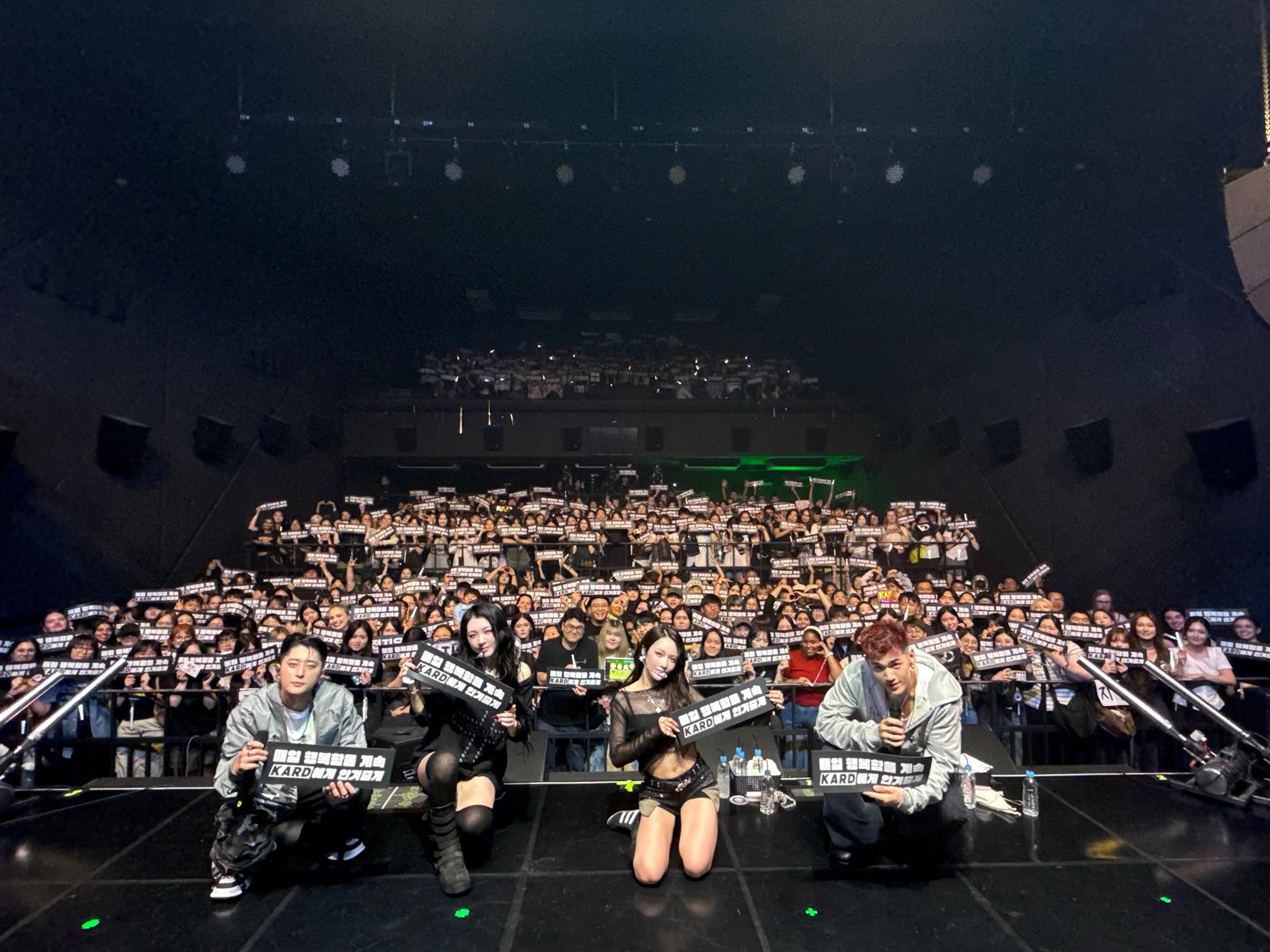 GwOkd4ubcAA0yGL?format=jpg&name=large