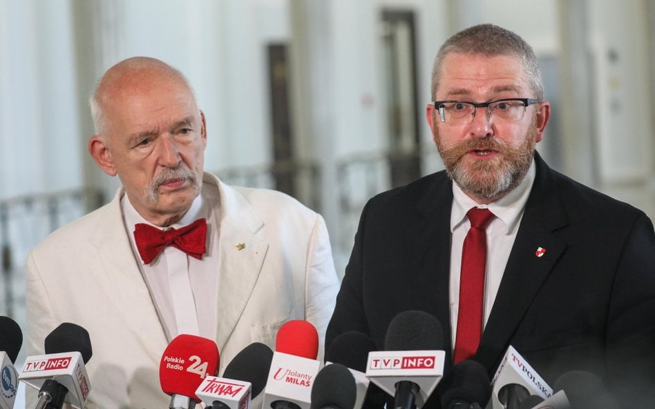 🇵🇱 Braun's Confederation of the Polish Crown (KKP 🟤) has decided to run from its own committee in the next parliamentary election. This means there will be no coalition with Korwin-Mikke's KORWiN 🟡, although its members could still run on KKP's list.

rp.pl/polityka/art42…