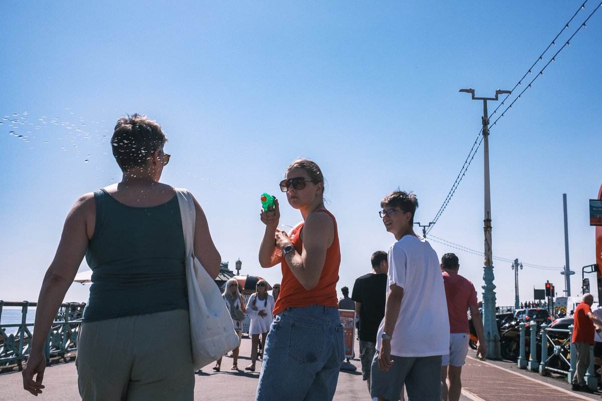 GonzoStreetPhotography tweet media