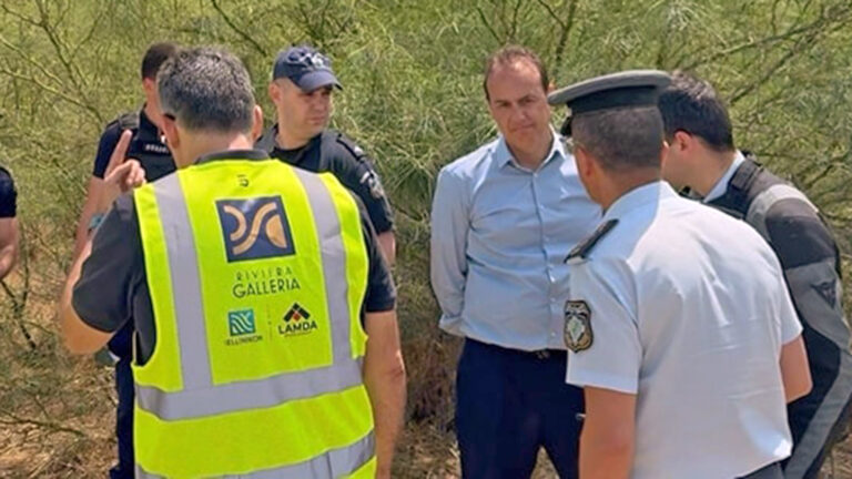 Speedynewsgr's tweet image. Βαριές καταγγελίες του Δημάρχου Γλυφάδας κατά της Lamda για αυθαιρεσίες στο Ελληνικό - tinyurl.com/26uysskm
#LAMDADEVELOPMENT #αυθαιρεσιες #Γλυφαδα #δήμος #ρέμαΕυρυάλης