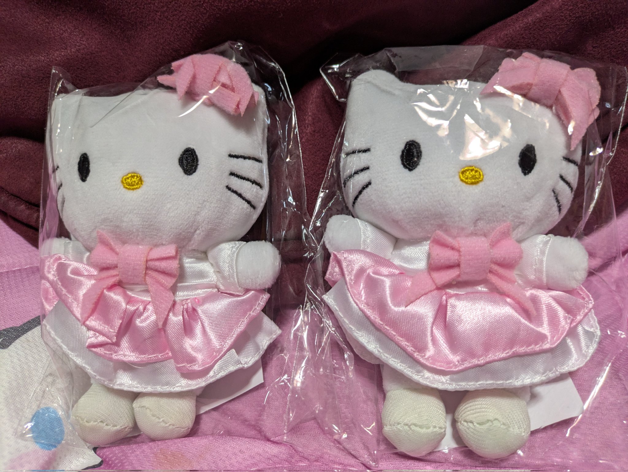 希少＊大幅値下げ！ハローキティ ぬいぐるみとキーホルダーセットオマケつき◡̈* ハローキティ ぬいぐるみセット 日焼け ギャルキティ 日焼け