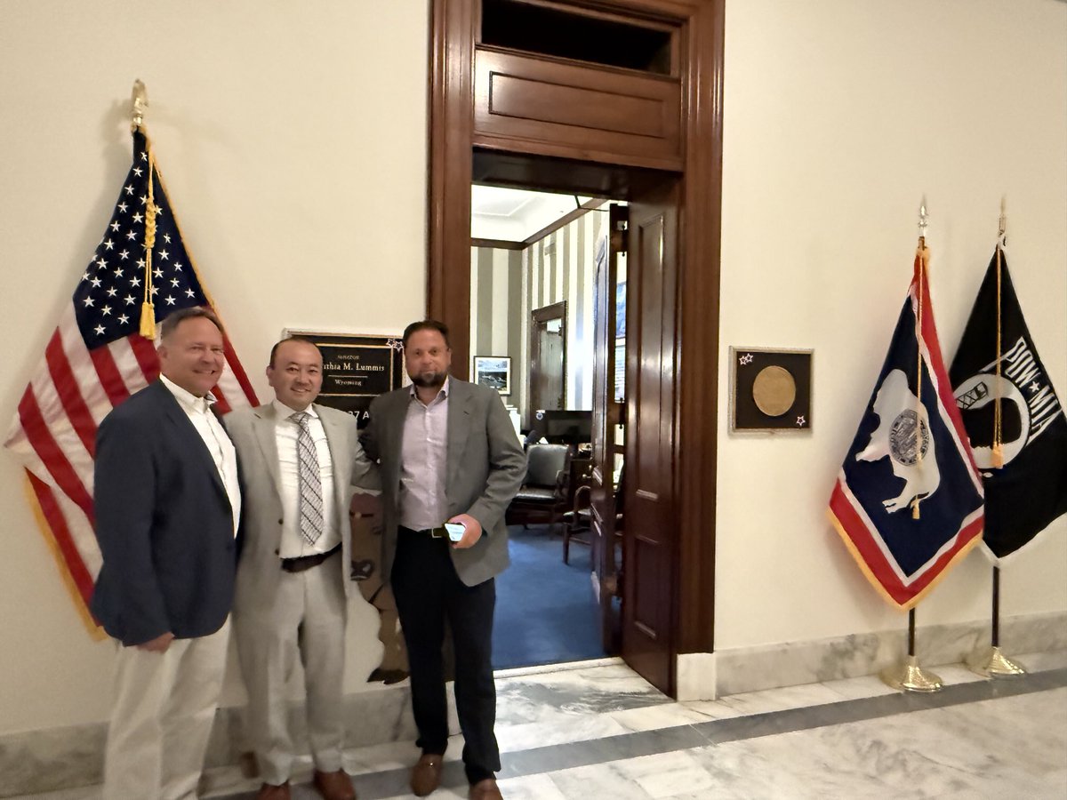 Visited WY senator Lummis office with Todd Ziegler (TCS blockchain) and Michael Moro (Inx) .. spoke about crypto and WYST