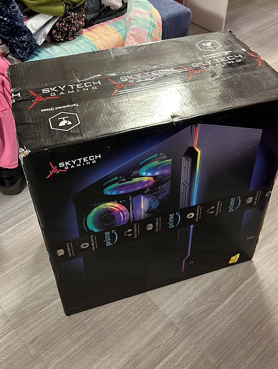 TwitchRise's tweet image. PC GIVEAWAY! 🎉
We're giving away a brand new gaming PC to one lucky winner! 💻🔥
Here’s how to enter:
✅ Follow @TwitchRise
🔁 Repost this tweet
👥 Tag another streamer in the comments
We’ll reach out to the winner through DM on July 21. Good luck! ☘️
#twitch #twitchtv #ttv