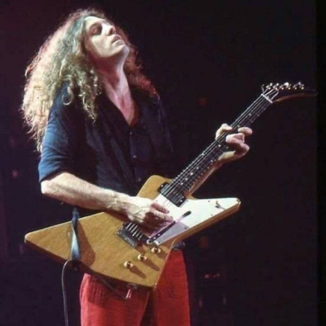 70sDailyDose's tweet image. Remembering the great Allen Collins on what would have been his 73rd birthday. #AllenCollins