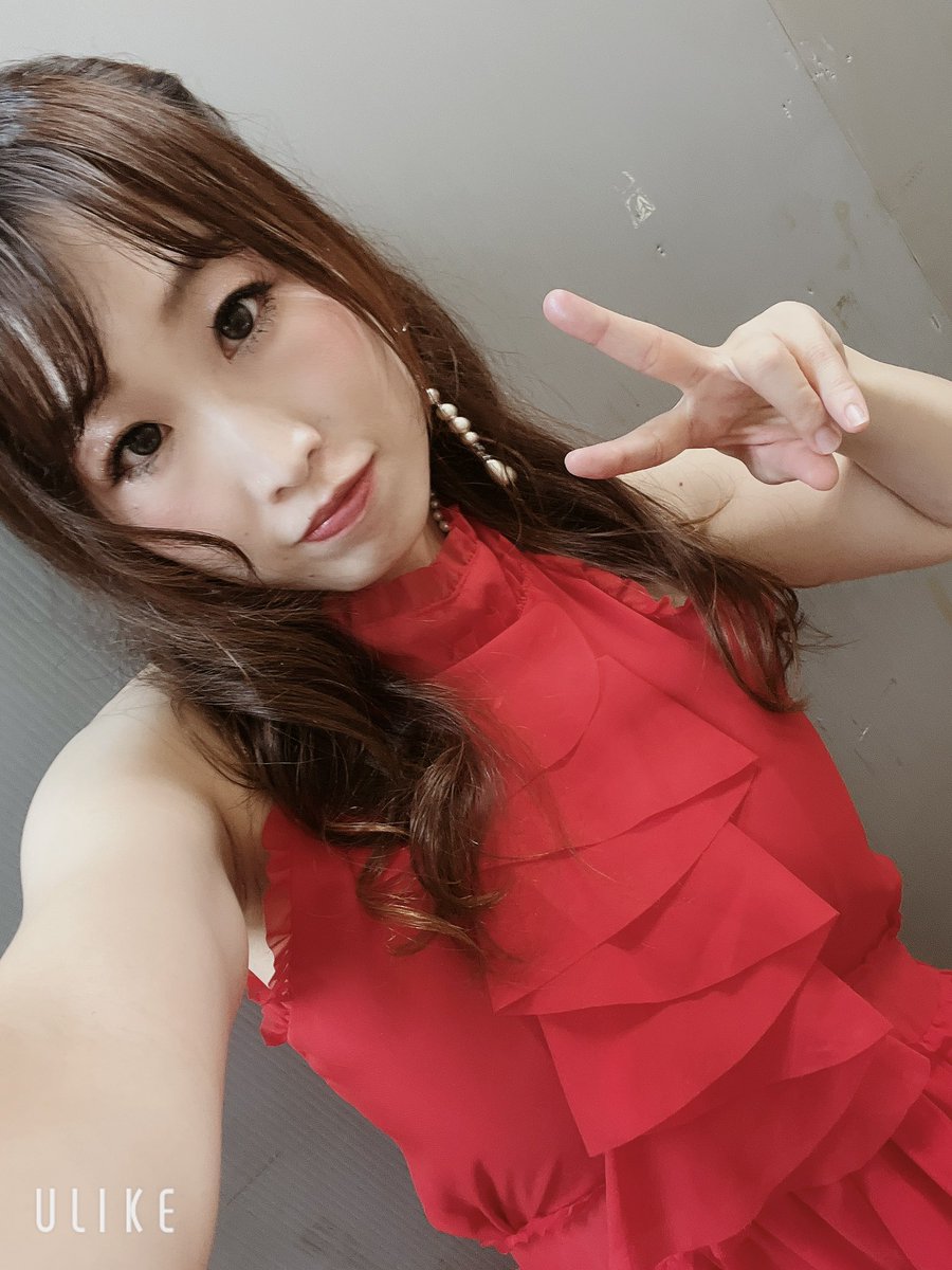 Ayarya54's tweet photo. RED HEELS👠1st Anniversary
吉祥寺crescendoありがとうございました🎈1周年めでたい🎉
㊗️赤衣装でした🎄
強強な対バンさんだったので
うちも今日はゴリゴリ曲多めでお届けしました❤️🔥
🆕💿 #TRUSTRIP も
手にとって頂けてとても嬉しかった🥹
彩の👠は誰よりもRED HEELS❤️🔥
NEXT▶︎
7/21立川食楽祭 https://t.co/lXY9OWCvN2