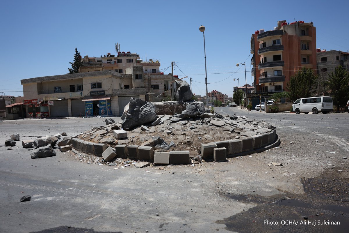 OCHA_Syria's tweet image. Hostilities in As-Sweida, southern #Syria, continue for over 6 days, causing casualties and displacement. Urgent needs:
🔹 Safe passage for civilians
🔹 Medical aid
🔹 Food and water
🔹 Protection for aid workers
More information in OCHA Flash Update No.1 bit.ly/4lZizSf