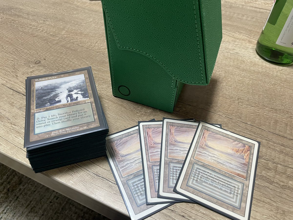 hell_two2's tweet image. 何日か経ってやっと実感湧いてきたかも。
レガシーデッキ丸々、お迎えしました〜☺️
離れてから丸4年経ち、それでもウン十万かけてでも復帰したいと思う…マジックザギャザリングは最高のゲームです！皆様に感謝☀️