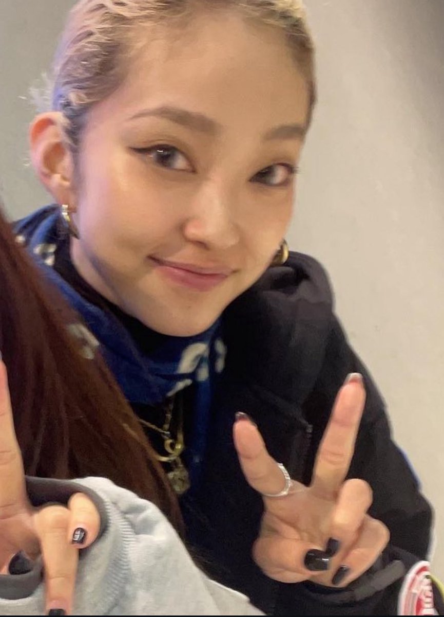 ndoxyw's tweet image. 그래다죽어보자