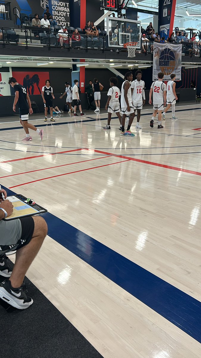 RL_HoopsMedia (@rl_hoopsmedia) on Twitter photo 15U KC Bracket Quarterfinal Halftime Report:
<a href="/TeamTogether28/">TeamTogether2028</a> 41
ERA 21
📝: Just an overall dominant half from Team Together on both ends. Just a well connected group.
Talented ‘28s <a href="/SyThomas5/">Sy Thomas</a> and <a href="/joey_dooley2/">Joey Dooley</a> pace their scoring
<a href="/RL_Hoops/">RecruitLook Hoops</a> 15U KC Bracket Quarterfinal Halftime Report:
<a href="/TeamTogether28/">TeamTogether2028</a> 41
ERA 21
📝: Just an overall dominant half from Team Together on both ends. Just a well connected group.
Talented ‘28s <a href="/SyThomas5/">Sy Thomas</a> and <a href="/joey_dooley2/">Joey Dooley</a> pace their scoring
<a href="/RL_Hoops/">RecruitLook Hoops</a>