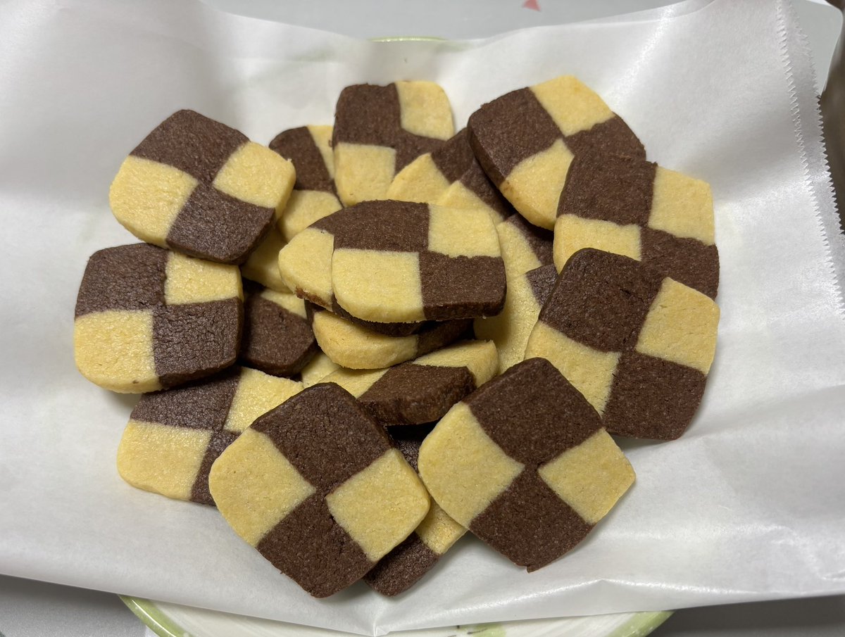 mmy_816's tweet image. 上達したのでは…！
←2019
2025→