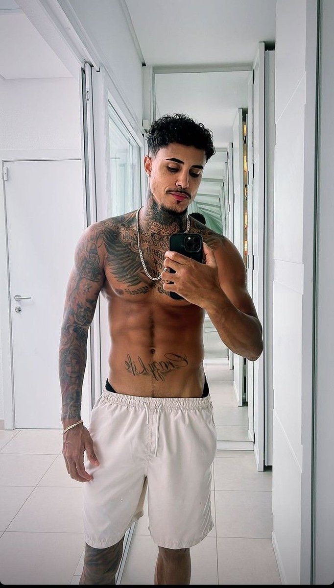 yourboysTropico's tweet photo. indo trabalhar sem tornozeleira
🫰🏻😙 https://t.co/ssOBGEGIO4