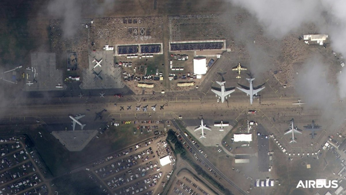AirbusintheUK's tweet image. How about this for an opening image of this year's Royal International Air Tatoo?
We thinks it's out of this world! 🛰️
#RIAT2025
