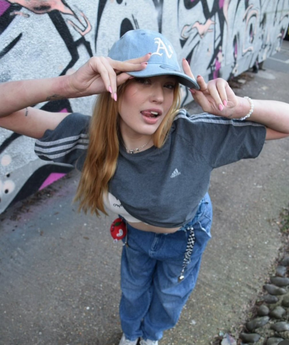lexiethinkr's tweet image. currently missing the styled by smidge era