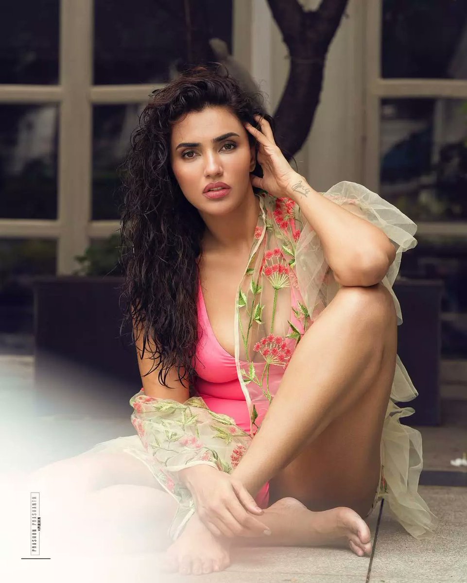 Kumar11619039's tweet image. Akshara Gowda's Fashion Secrets
@AksharagowdaFan #AksharaGowda