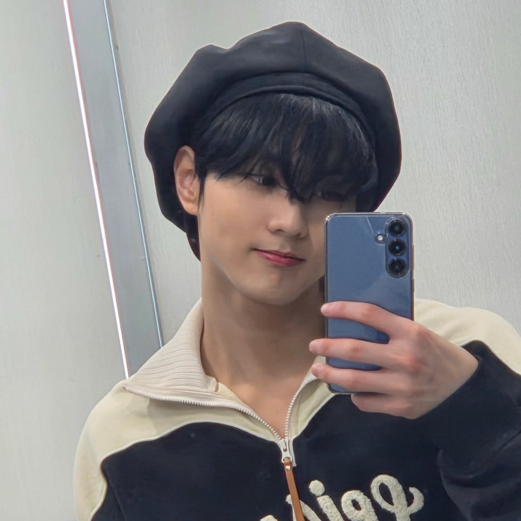 baby kitty 🐈🤳✨

#JUNGWON #ENHYPENfanart