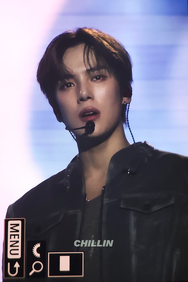 chillinwithmx's tweet image. μΌκ΅΄ λ―ΈμΉμ
¨μ΄μ,,
250719 CONNECT X #λ―Όν
#MONSTAXΒ #λͺ¬μ€νμμ€
#MINHYUK #γγγ§γ―