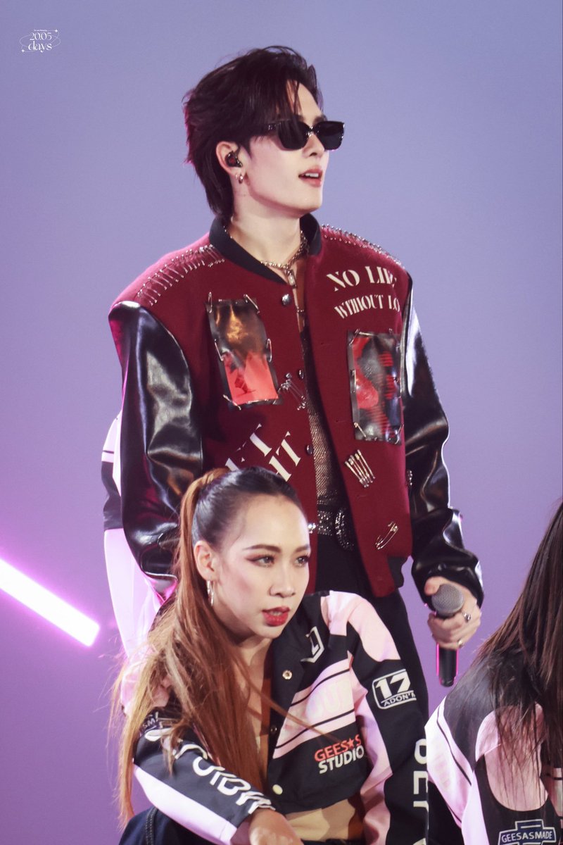 santafiles's tweet photo. - #산타 #SANTAPP https://t.co/0DjQp8XRuQ