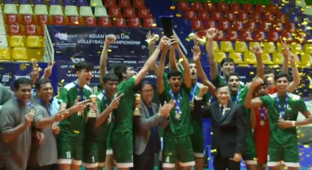 faizanlakhani's tweet photo. What a weekend for Pakistan sports!  Double triumph in snooker, a thrilling win in volleyball - our athletes are soaring! Let’s keep raising the flag 🇵🇰 HIGHER! It’s time to celebrate ALL our heroes, not just one sport. Recognize them. Support them. Own their victories as OUR victories
