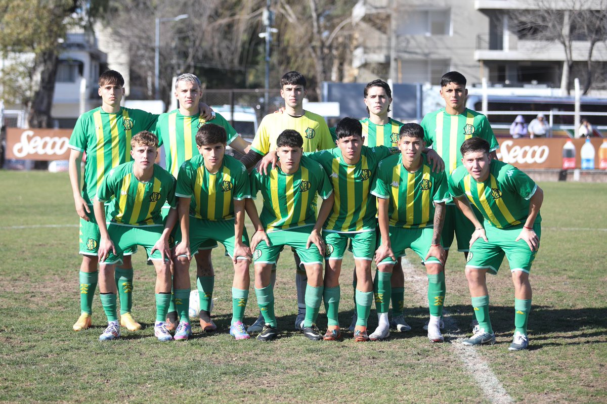 inferiorescap's tweet image. #JuvenilesLPF #QuintaDivisión
🔛 Entretiempo
Se van al descanso sin goles el Calamar🦑 🆚 @clubaldosivi
#SiemprePlatense🤎