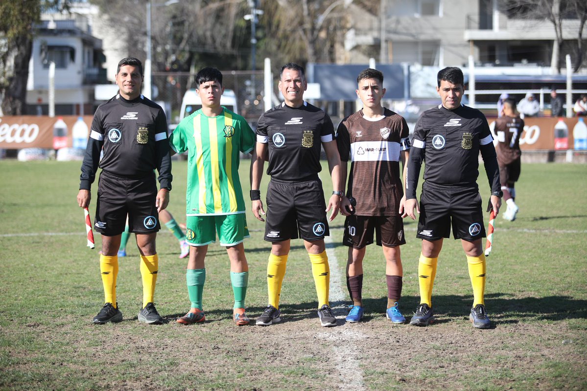 inferiorescap's tweet image. #JuvenilesLPF #QuintaDivisión
🔛 Entretiempo
Se van al descanso sin goles el Calamar🦑 🆚 @clubaldosivi
#SiemprePlatense🤎